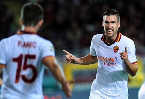 L. van Gaal may wait for K. Strootman until January