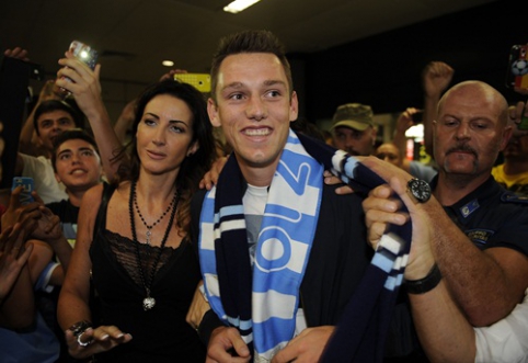 Official: Former "Man Utd" target S.de Vrij moves to "Lazio"