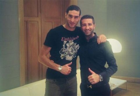 M.Fellaini got rid of the famous topknot (PHOTO)