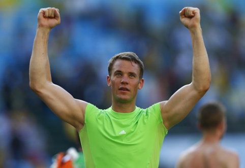 D.Zoffas: M.Neueris is currently the best goalkeeper in the world.