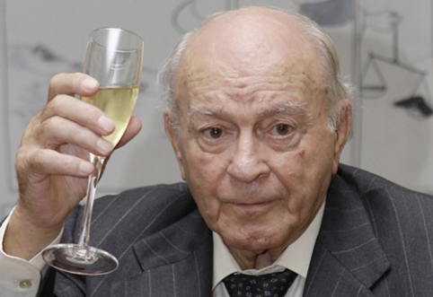 In Spain - sadness: one of the best "Real" footballers of all time A. Di Stefano has passed away.