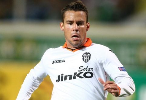 "Bayern" acquired J.Bernat from "Valencia" club