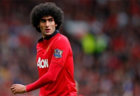 L. van Gaal believes that M. Fellaini does not meet the "Man Utd" level and orders to sell him