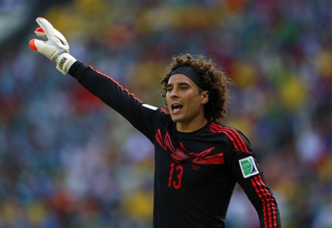 Official: "Malaga" strengthens their goalkeeper G.Ochoa