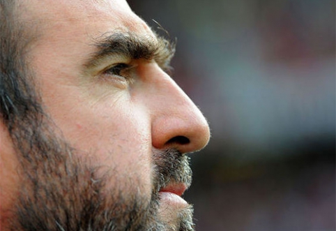 E.Cantona: M.Bielsa reminds me of J.Mourinho