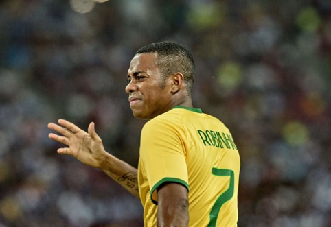 Robinho accused of participating in gang rape