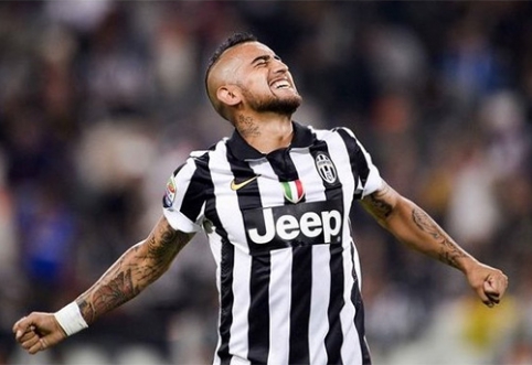 "Juventus" team fined A.Vidal 100 thousand euros