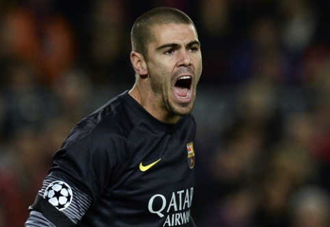 V.Valdes - close to transferring to "Liverpool" club