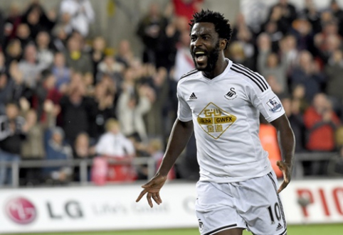 "Tottenham" and "Liverpool" dominated W.Bony signed a new contract with "Swansea"