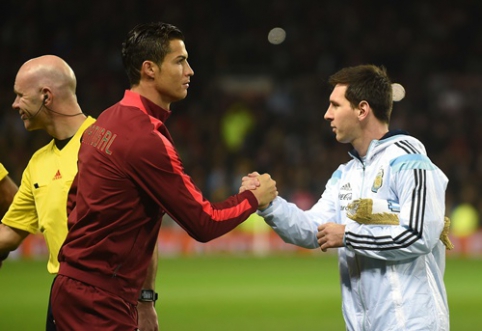 Friendly Cats: C.Ronaldo's team surpasses L.Messi, Germans crush the Spanish (VIDEO)