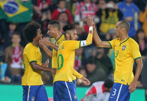 In friendly matches - Brazilian victory and Dutch defeat for Mexico (PHOTOS, VIDEO)