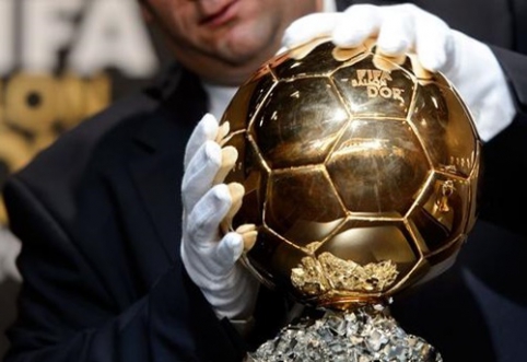 According to visitors of Eurofootball.com, C.Ronaldo deserves the "Golden Ball" the most