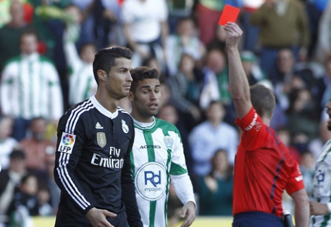 C.Ronaldo will miss two "Primera" matches due to disqualification (VIDEO)