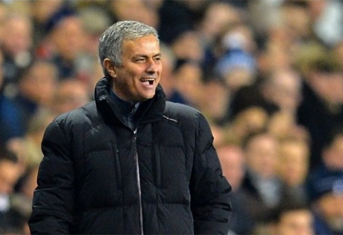 J.Mourinho: J.Cuadrado does not fit "Chelsea" team