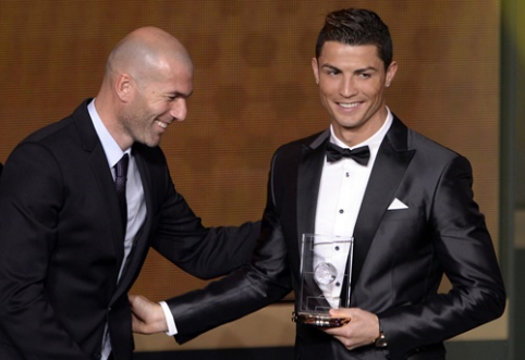 "Z. Zidane": C. Ronaldo wins more "Golden Balls" than L. Messi