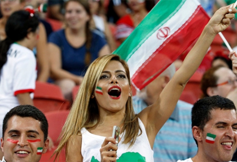 Iranian national team players warned not to take photos with fans