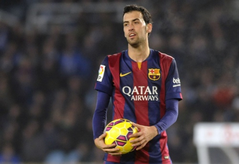 S.Busquets extends contract with "Barcelona" until 2019