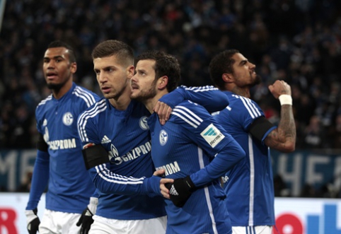 "Bundesliga": "Schalke" crushes "Gladbach" and rises to third place (VIDEO)