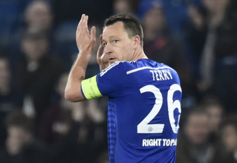 J.Terry extended his contract with "Chelsea" for another year