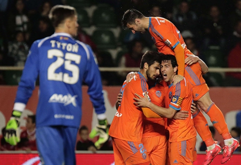 "Valencia" defeated "Elche" in impressive style (VIDEO)