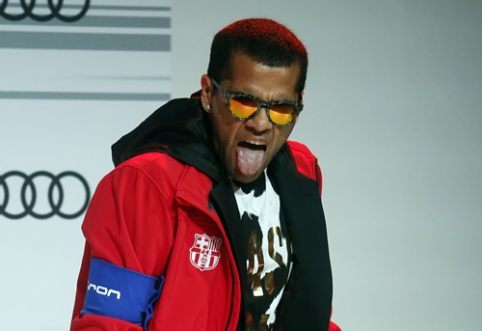 D.Alves: PSG? I'm tired of these silly sheep jokes.