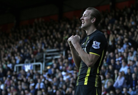 H.Kane's hat-trick secured Tottenham's victory against QPR (VIDEO)