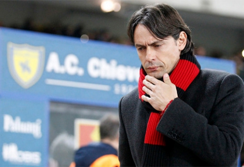 "Milan" coach F.Inzaghi awaits life and death match.