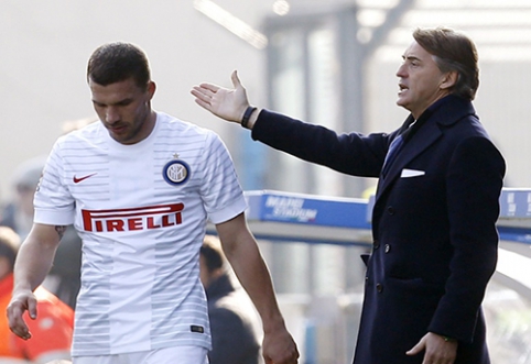 R. Mancini: Podolski must play better