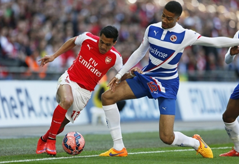 The double of A. Sanchez led "Arsenal" to the FA Cup final