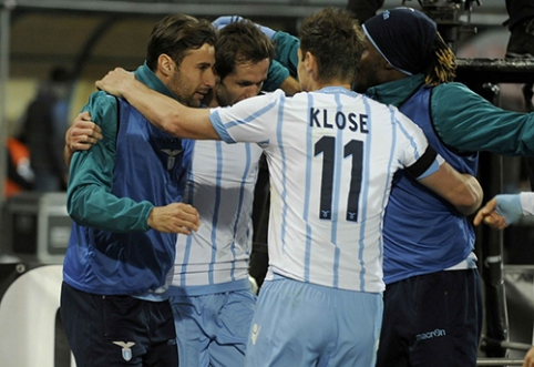 "Lazio" beats "Napoli" and enters the cup final