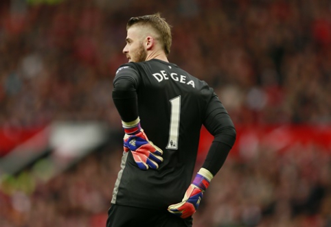 "Man Utd" considers selling D. De Gea