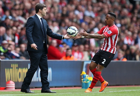 N. Clyne approaches a new contract with "Southampton"