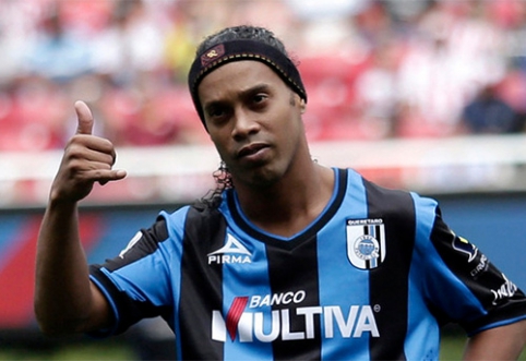 Legendary Ronaldinho became a free agent