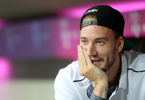 N. Bendtner - The New Prime Minister of Denmark (PHOTO)