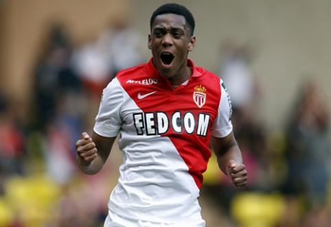 "Tottenham" is nearing an agreement with A. Martial and is interested in Y. Bolasie