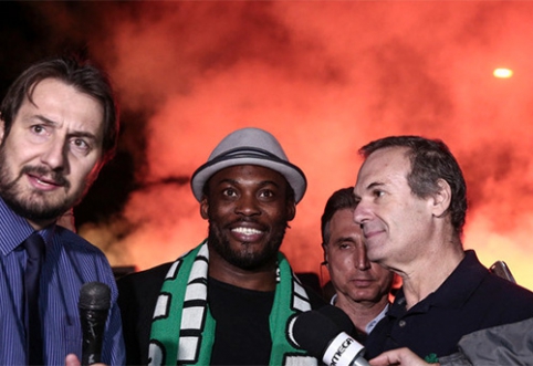 "Milan" M.Essien traded to PAO in Greece, welcomed like a god (VIDEO)