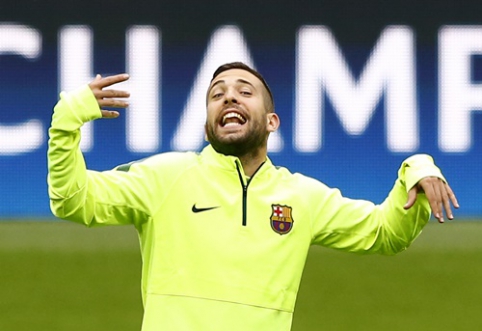 J. Alba extended his contract with "Barcelona" until 2020