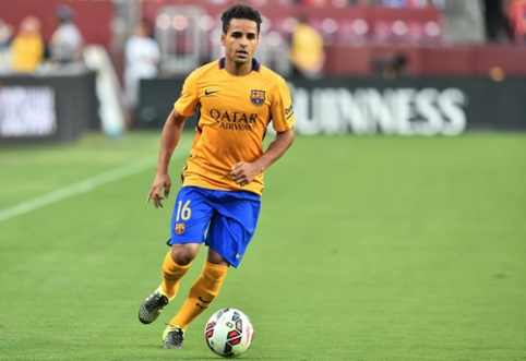 "Barcelona" defender Douglas will not play for 8 weeks due to injury