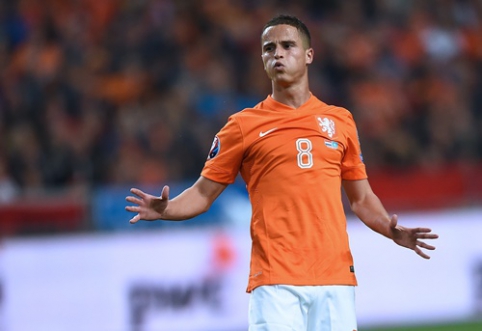 Official: I.Afellay continues his career in England, J.Manquillo loaned to "Marseille" club