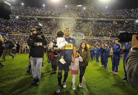 40 thousand "Boca" fans welcomed C.Tevez as a savior (PHOTOS, VIDEO)