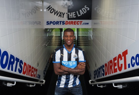 Official: G. Wijnaldum joined Newcastle United