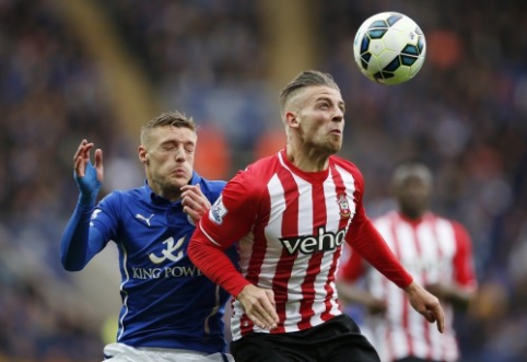 Official: T. Alderweireld moves to "Tottenham"