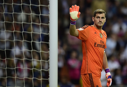 I. Casillas wants to move to "Porto"