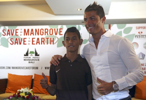 Incredible Martuni's story: orphaned boy becomes a football player and friend of C.Ronaldo (VIDEO)