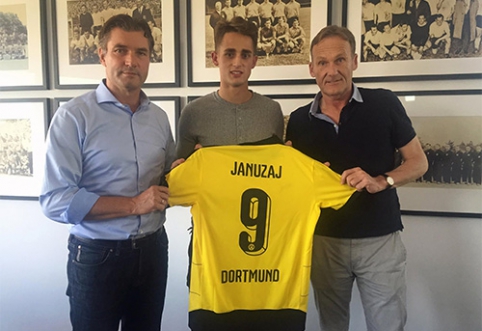 Official: "Man Utd" loaned A.Januzaj to "Borussia" team.