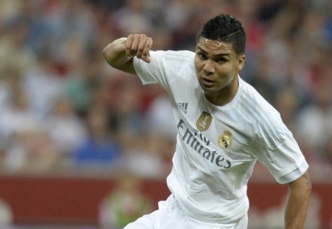 Casemiro extended contract with Real Madrid