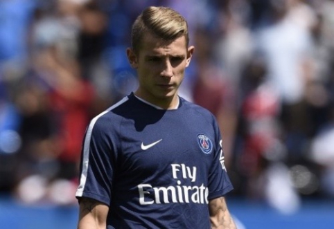 Official: L. Digne strengthened "Roma" defense