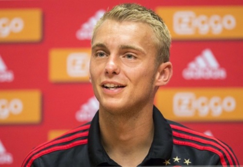 J. Cillessen: I won't move to "Man Utd"