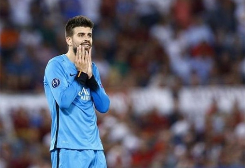 Gerard Piqué returns to FC Barcelona squad.