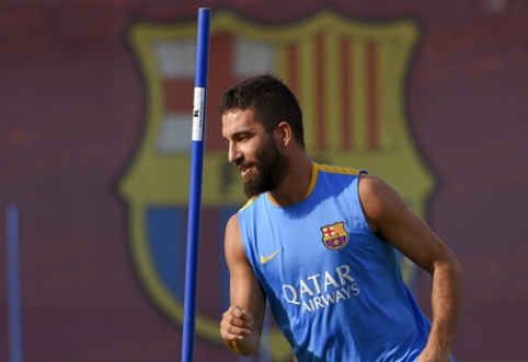 "Barcelona" requests to register A.Turan instead of Rafinha